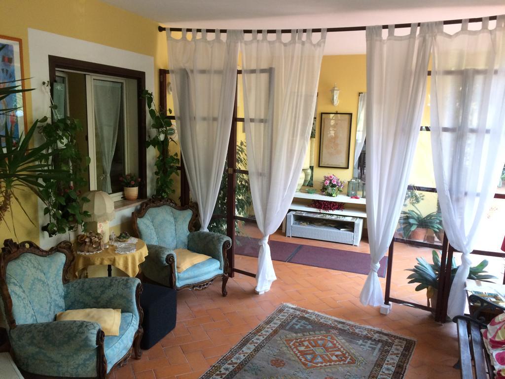 Clarice Hotel Castelnuovo Di Porto Eksteriør bilde